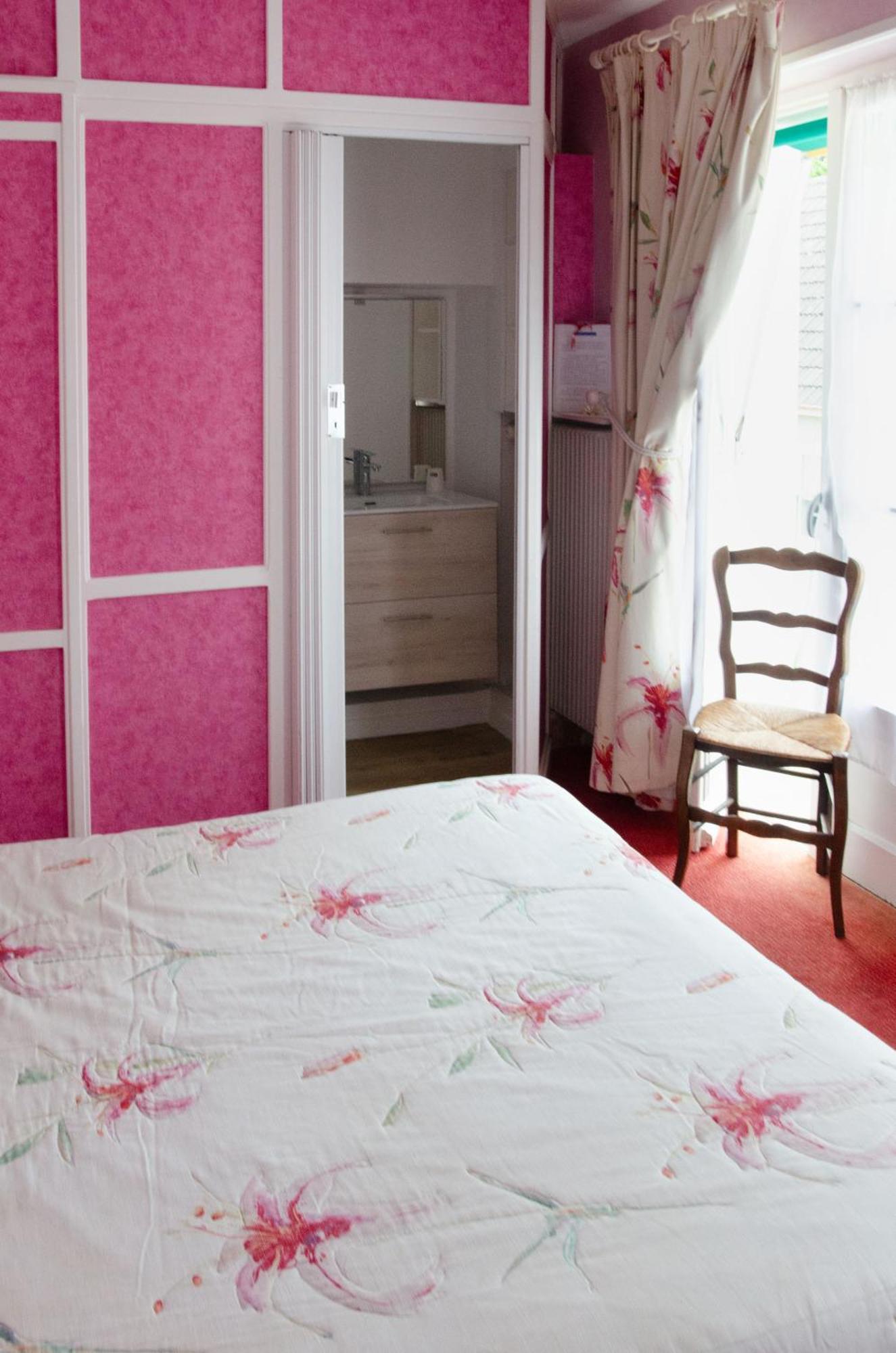 A L'Abri Des Vents Bed & Breakfast Saint-Jean-le-Thomas Dış mekan fotoğraf