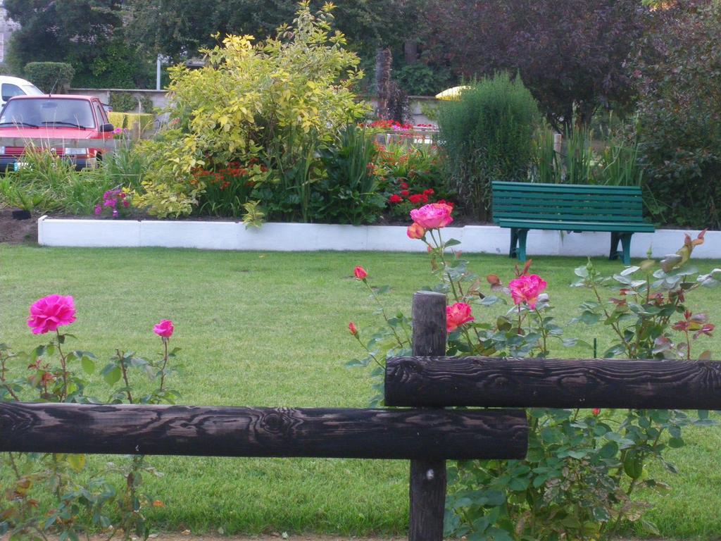 A L'Abri Des Vents Bed & Breakfast Saint-Jean-le-Thomas Dış mekan fotoğraf